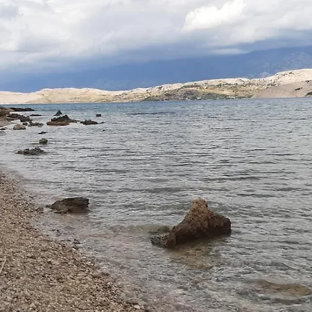 Pag House بيت للعطل باغ