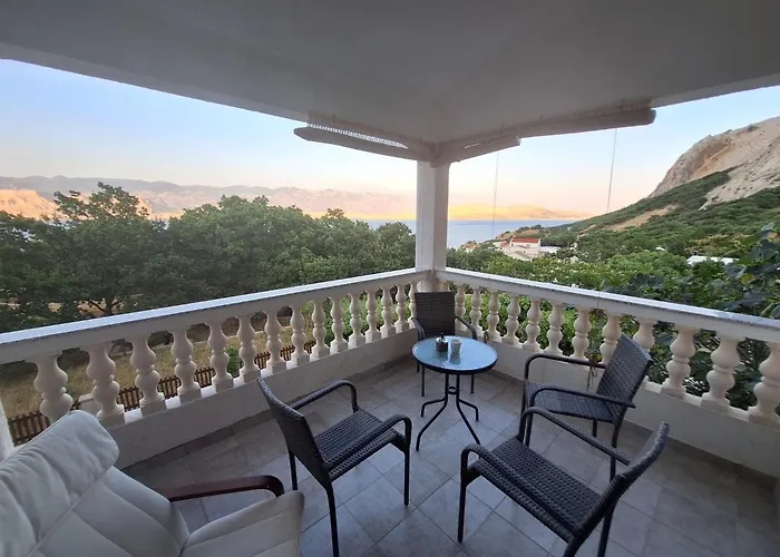 Pag House بيت للعطل باغ