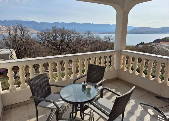 Pag House * Pag Town